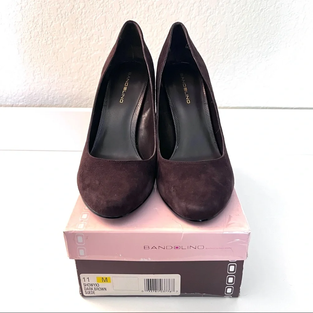 Bandolino Dark Brown Suede Heels Size 11